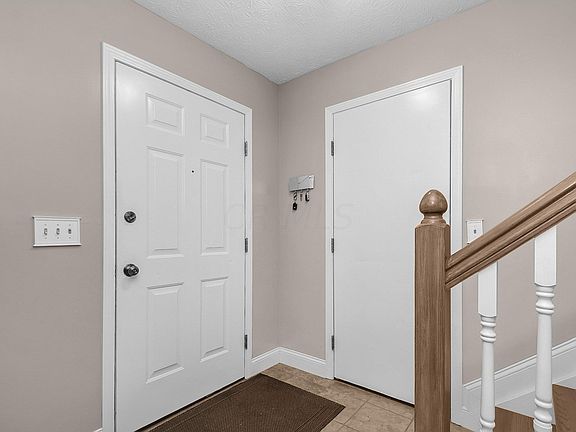 3rd image of 5584 Covington Meadows Dr