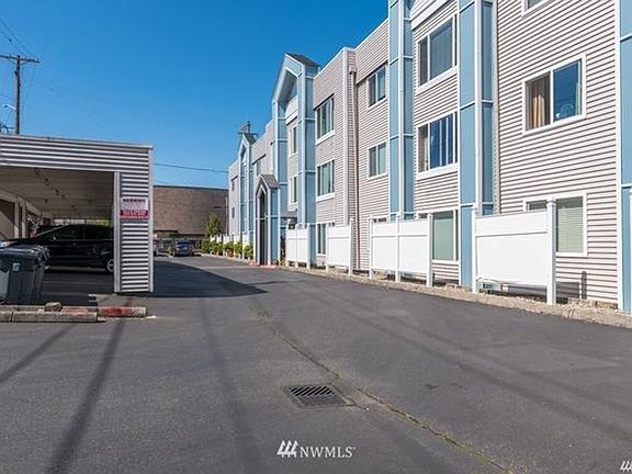 3rd image of 25 N Broadway #303