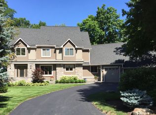 4586 Windledge Cir, Zionsville, IN 46077