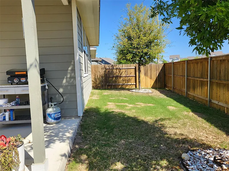 108 Blue Hibiscus Dr — Photo 19