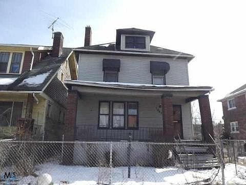 2nd image of 1647 Pingree St