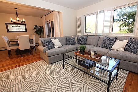 3rd image of 15 Amber Dr