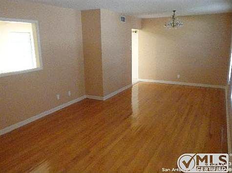 3rd image of 4602 Allegheny Dr