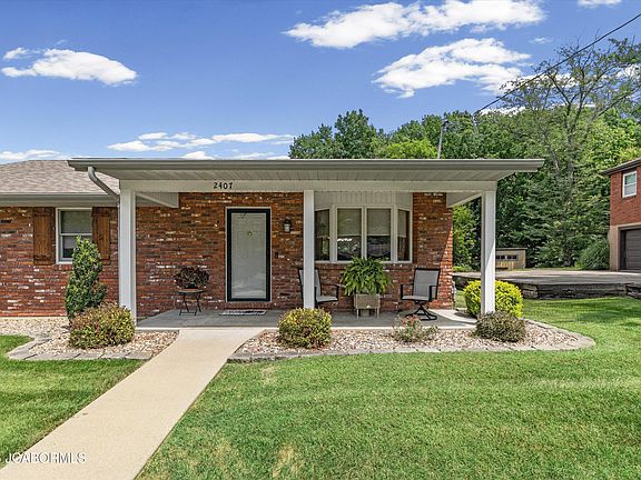 4th image of 2407 Scenic Dr