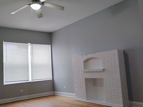 3rd image of 7605 S Yates Ave #1W