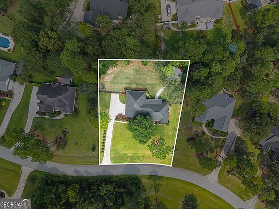 2nd image of 709 Tennessee Walk
