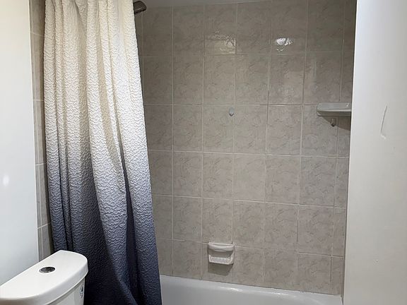 5th image of 1777 SE 15th St APT 107
