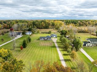 318 Nolan Rd, Goodells, MI 48027