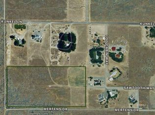 1 Sawtooth Way, Orovada, NV 89425