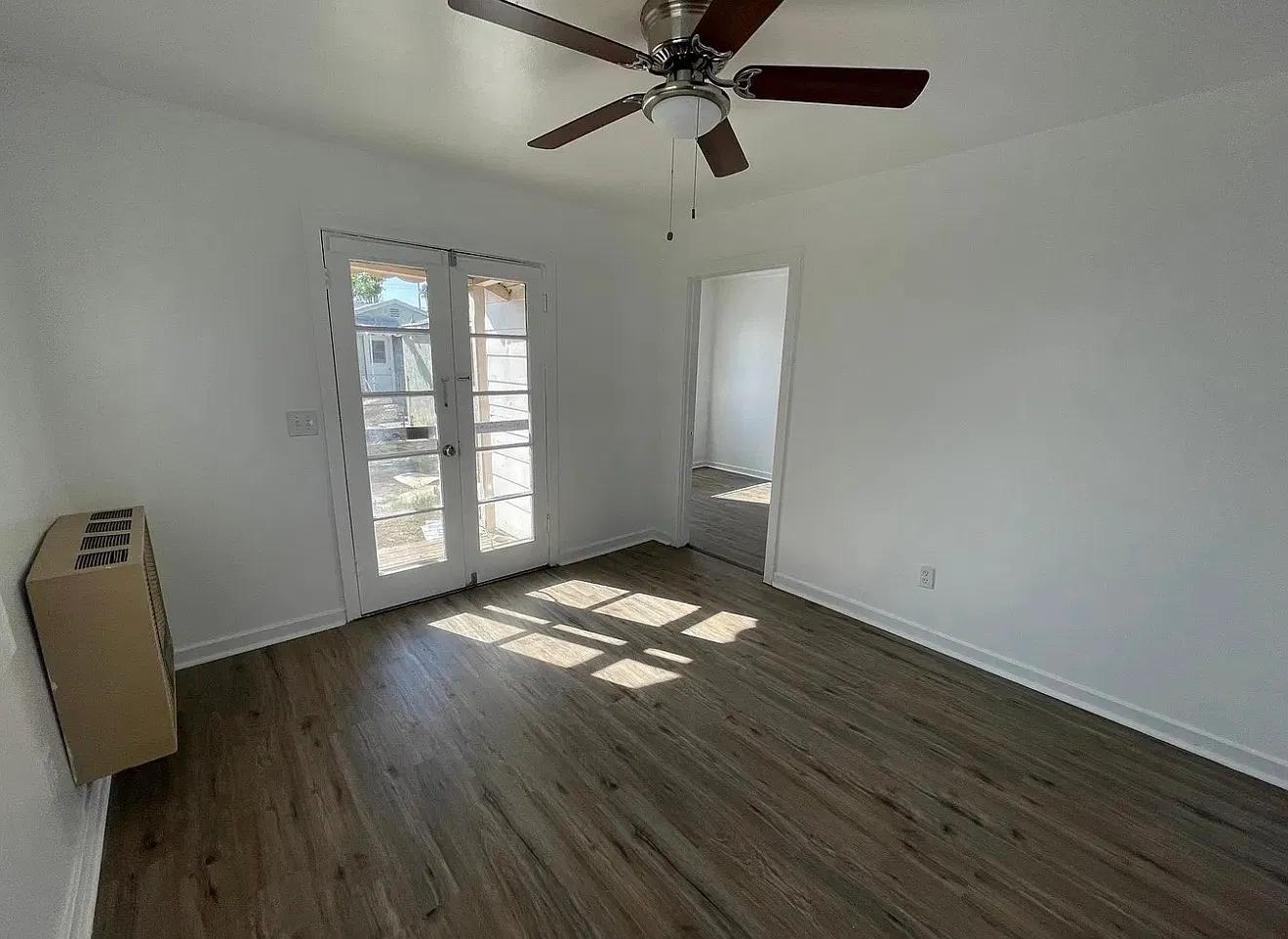 2819 1/2 I Ave — Photo 3