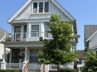 1308 W Ring St #1310, Milwaukee, WI 53206