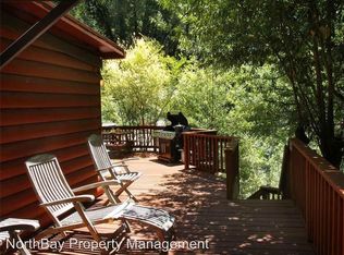 10888 Oak Ave, Forestville, CA 95436