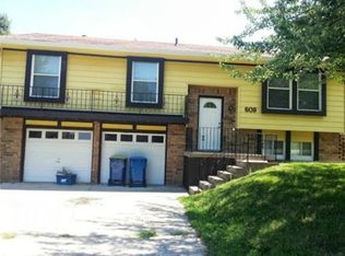 609 Zay Dr, Excelsior Springs, MO 64024