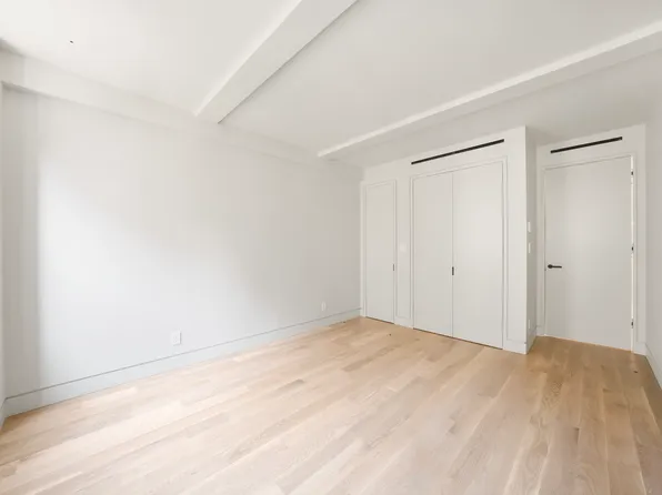 65 East 96th Street image 6 of 20