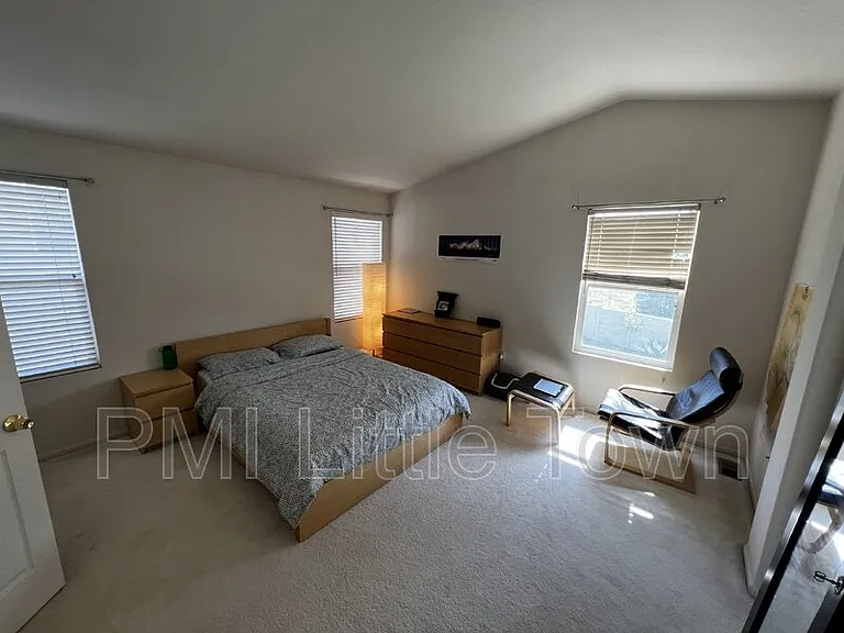 5183 Creek Way — Photo 11