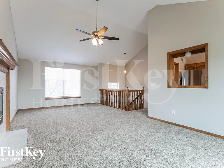 306 Copeland Dr — Photo 4