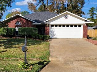 110 Ragan Ln, Haughton, LA 71037