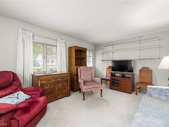 4th image of 166 Caroline St