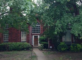 697 Nottingham Dr, Coppell, TX 75019
