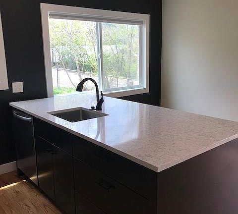 5th image of 2473 20th St #2