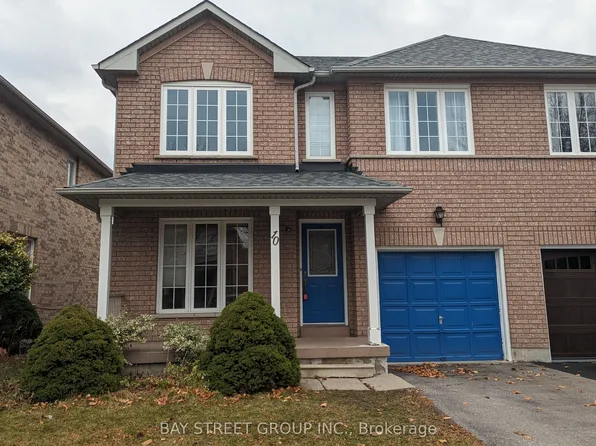 10 Moresby St, Richmond Hill, ON L4B 4K8