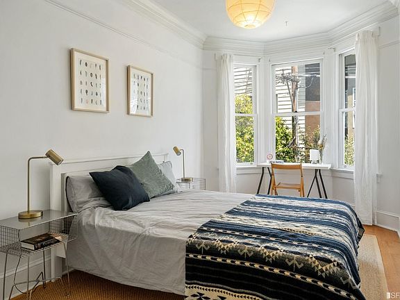 4th image of 172 Langton St #A