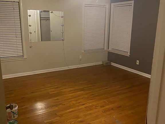 2nd image of 1749 Martel Ave
