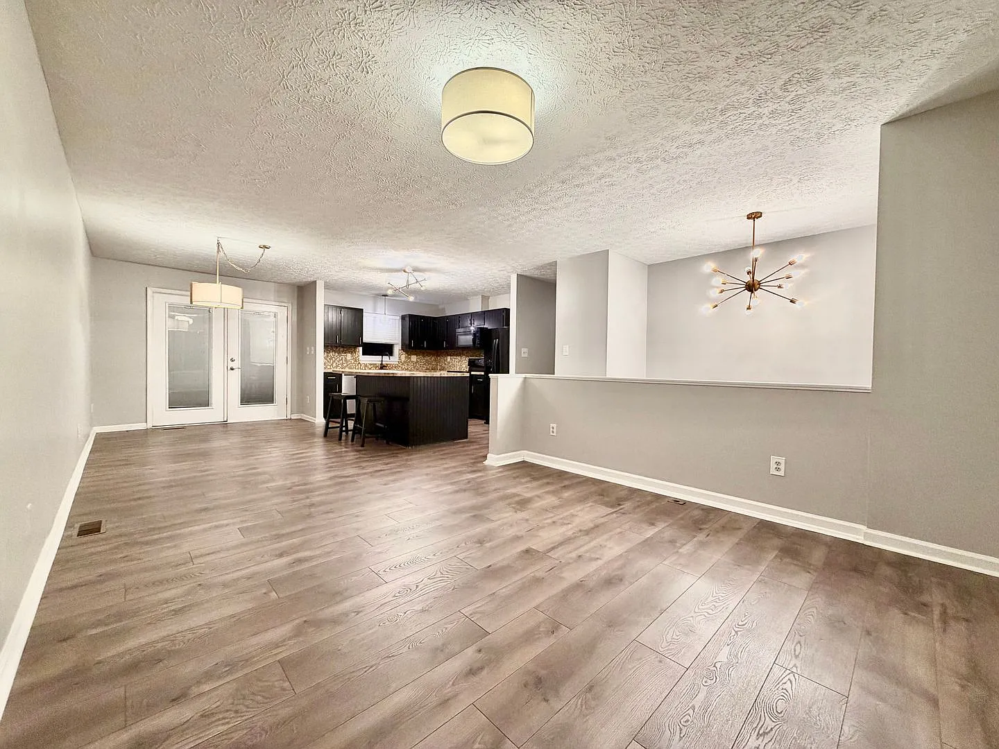 Charming 5-Bedroom Split Level Just 6 Minutes to NC State — Photo 4