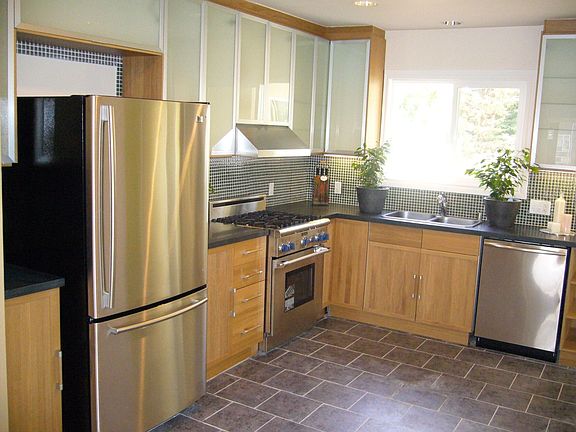 New Kitchen, granite, stainless