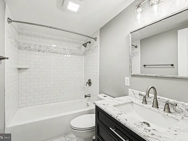 9135 Cuckold Point Rd — Photo 40