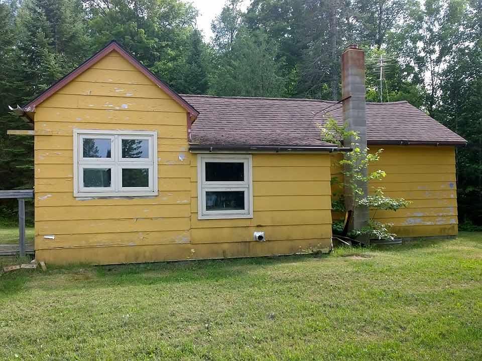 2nd image of 32573 Laplant Rd