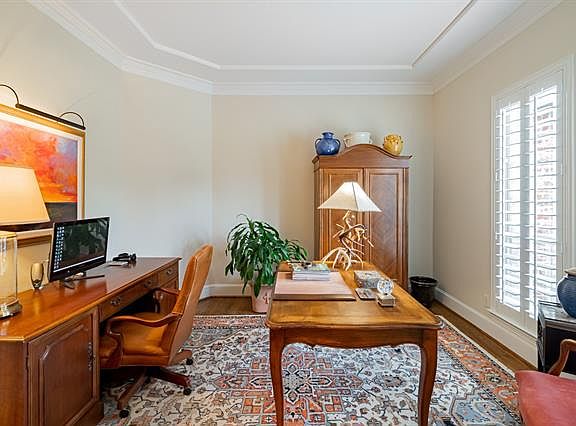 4th image of 6604 Oak Hollow Ln