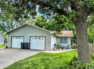 515 Garden Rd, Ames, IA 50010