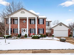 311 Beacon Point Ln, Grover, MO 63040