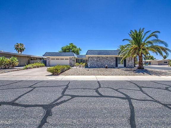 2nd image of 10925 W HIBISCUS Drive
