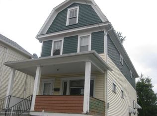 72 Lloyds Ln, Wilkes Barre, PA 18702