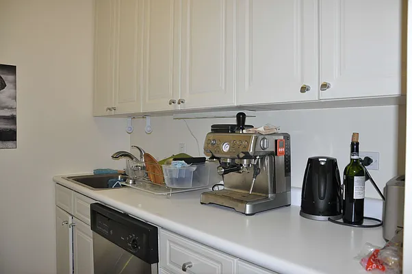 Rented by Lifecanbe LLC | media 29