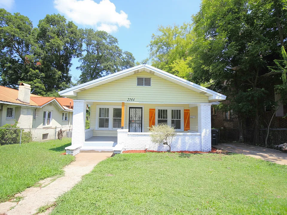 2744 Pike Rd