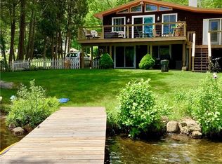 10 W Shore Dr, Exeter, RI 02822