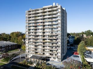 235 Prospect Ave APT 2D, Hackensack, NJ 07601