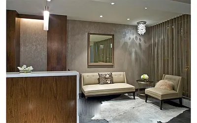 Rented by R New York