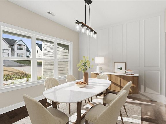 3rd image of 8886 Silver Maple Dr
