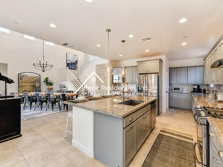 12753 Glass Beach Dr — Photo 27