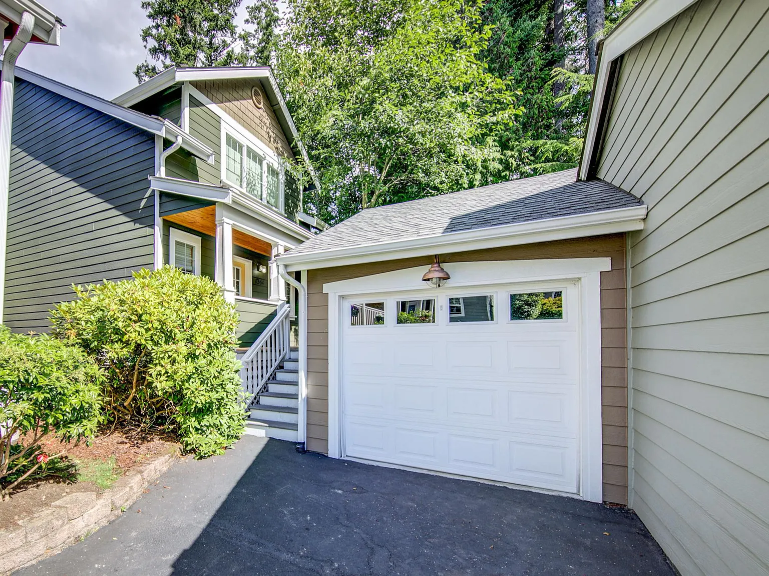 2 bed, 2.5 bath, 1254 sqft, $2,995 — Photo 2
