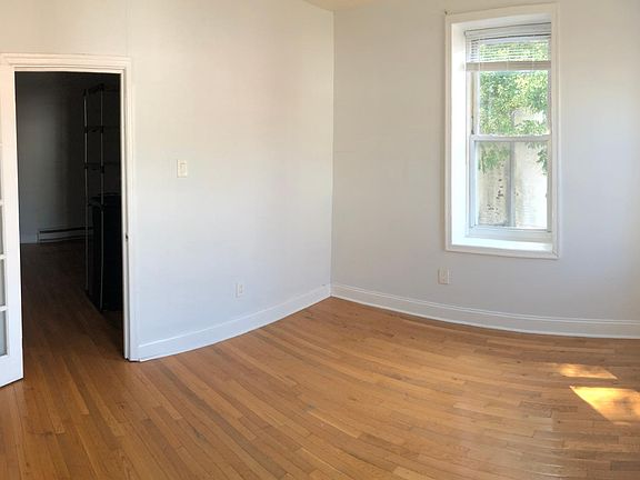 Bedroom (view #1)