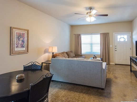 4th image of 657 Orion Dr
