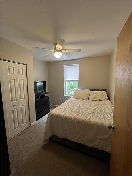 1st image of 3743 Brownsville Rd #1