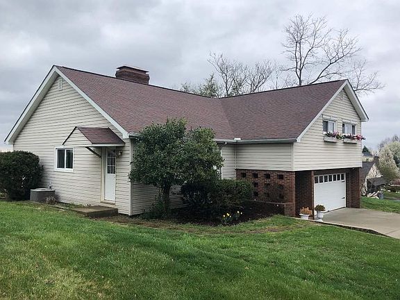 2nd image of 105 Oakview Dr