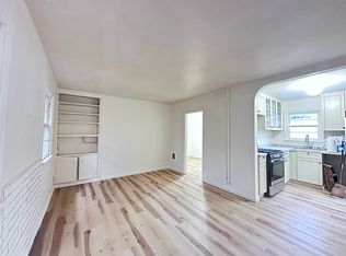 9288 SW View Point Ter, Portland, OR 97219