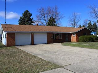 705 Rose St, Grayling, MI 49738
